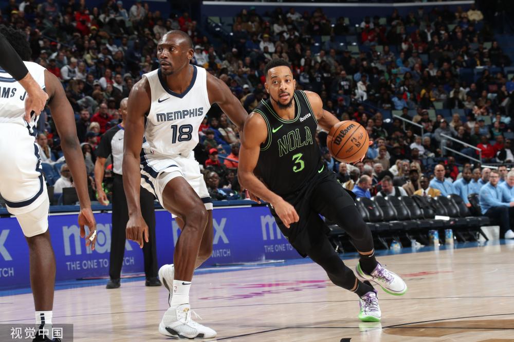 的表现不仅 的表现不仅