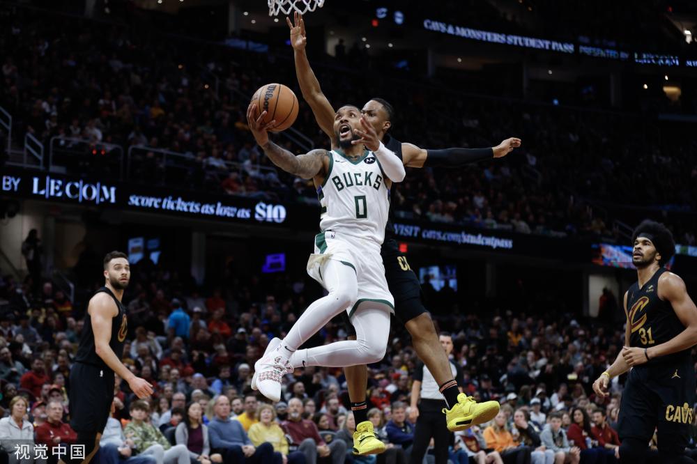 代足球中的 代足球中的